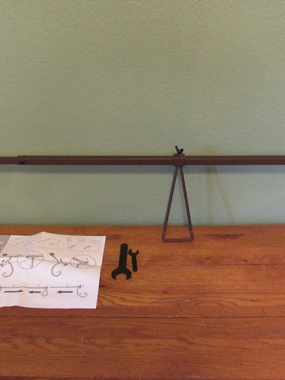 Grandin Road EZ Single Door Bronze Iron Garland Hanger Indoor Outdoor Halloween